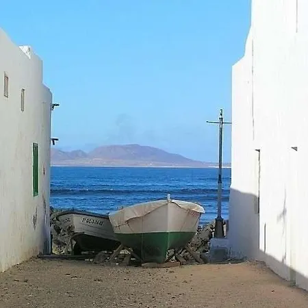 Sleeps 6 Wifi *