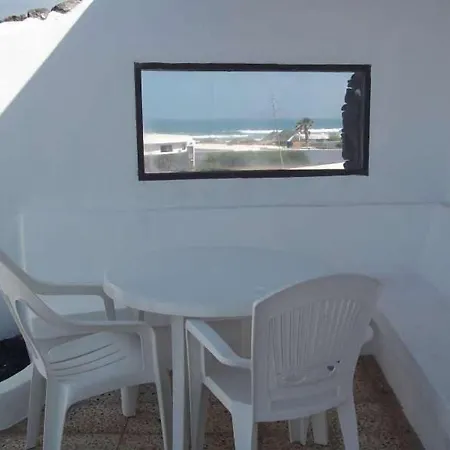 Sleeps 6 Wifi